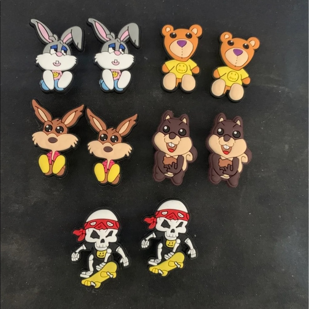 10 Drew Croc Charms